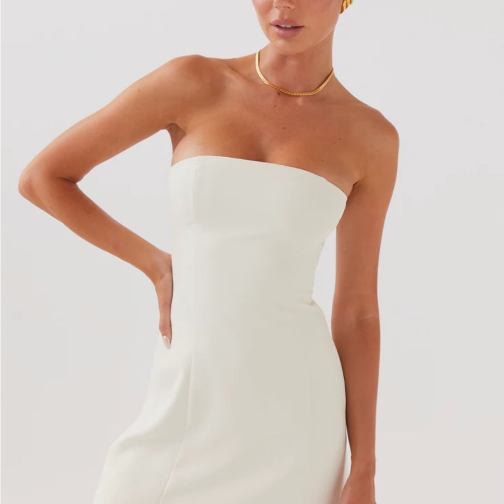 Peppermayo Ayanna Strapless Mini Dress